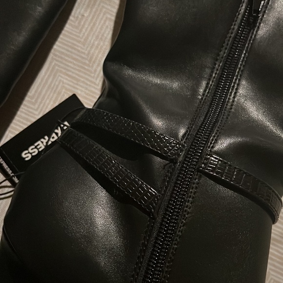 Express black tall heel boots 8 NTW - Picture 2 of 6